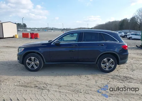 2016 Mercedes-Benz Glc 300 from USA, damaged, VIN WDC0G4JB8GF103560